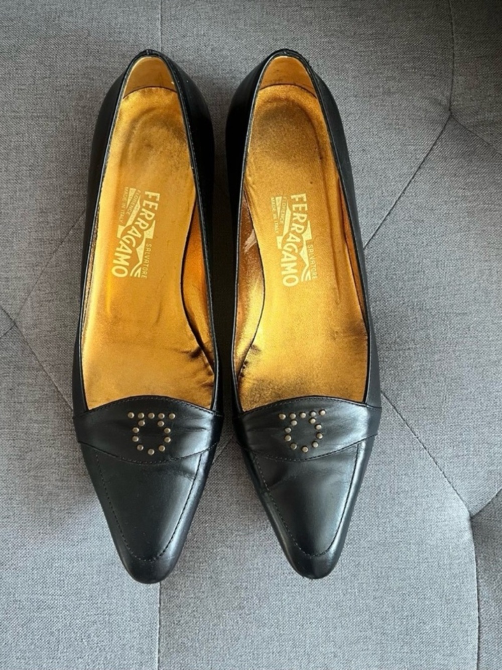 Salvatore Ferragamo Womens Nero Calf Alissa Black Loafers size 10B comes w box